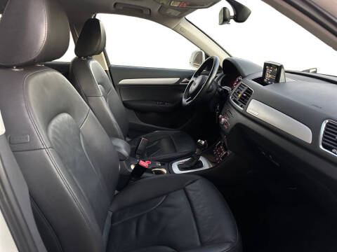 2017 Audi Q3 2.0T quattro Premium