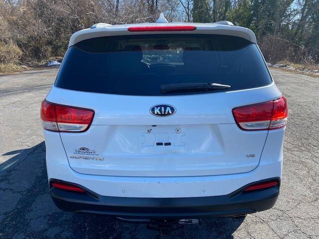 2016 Kia Sorento LX V6