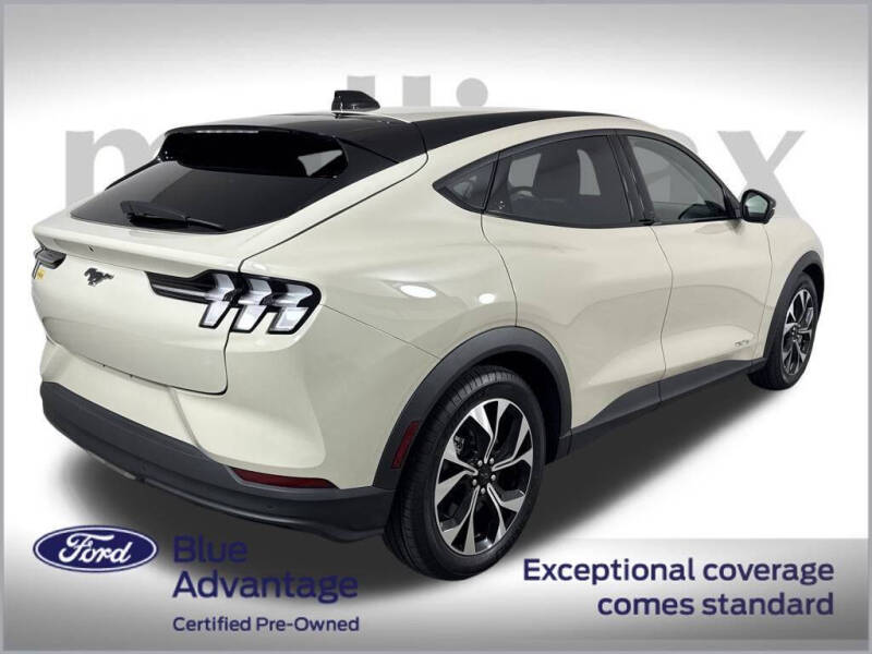 2025 Ford Mustang Mach-E Select