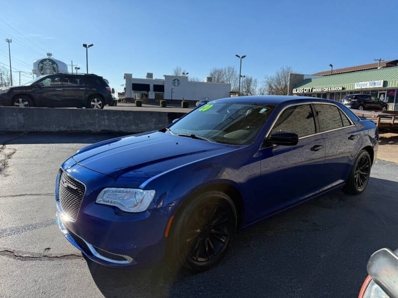 2020 Chrysler 300 Touring