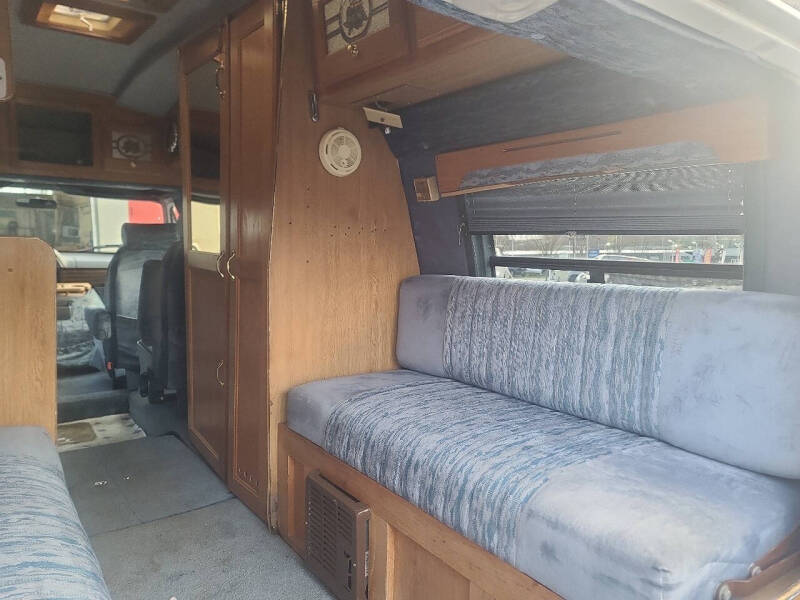 1996 Dodge Ram Van 3500