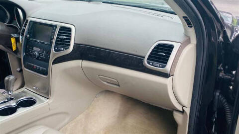 2011 Jeep Grand Cherokee Laredo X