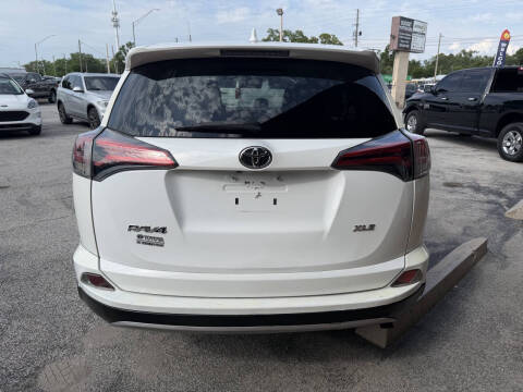 2018 Toyota RAV4 XLE
