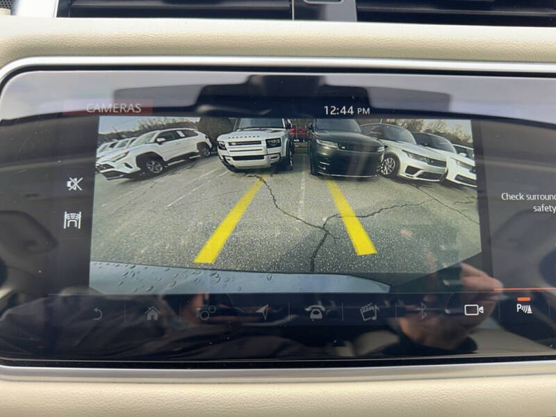 2021 Land Rover Range Rover Sport HSE Silver Edition