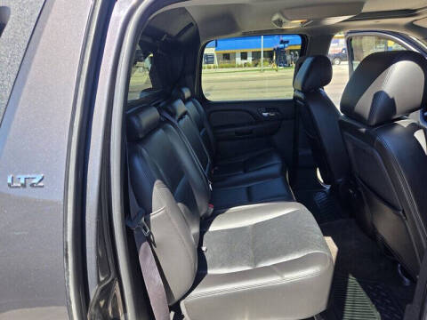 2011 Chevrolet Avalanche LTZ