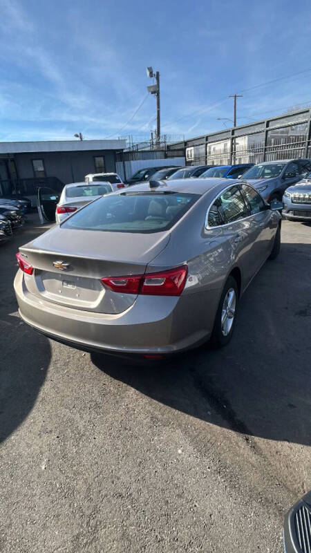 2023 Chevrolet Malibu LS