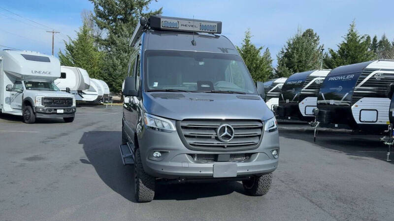 2025 Mercedes-Benz Sprinter