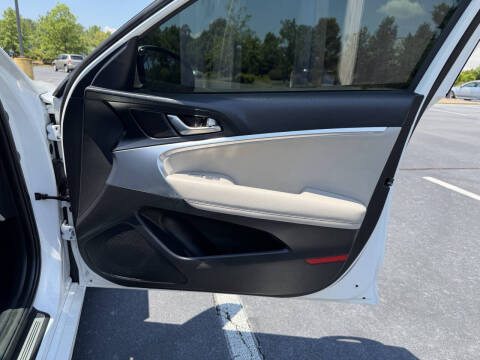 2020 Genesis G70 2.0T