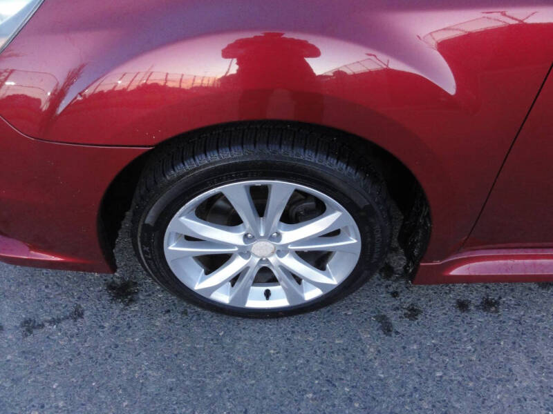 2013 Subaru Legacy 2.5i Premium