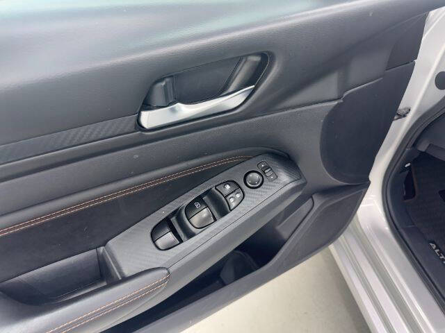 2020 Nissan Altima 2.5 SR