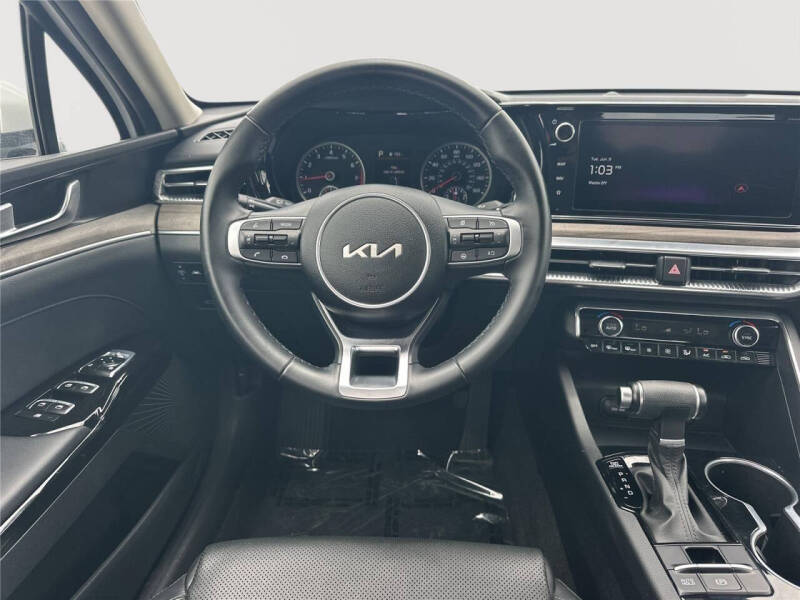 2023 Kia K5 EX