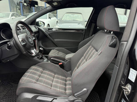 2012 Volkswagen GTI Autobahn PZEV