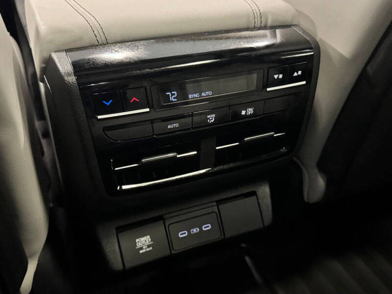 2026 Acura MDX SH-AWD w/Tech