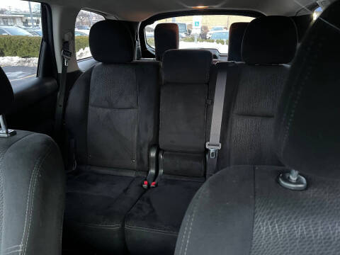 2015 Nissan Pathfinder SV