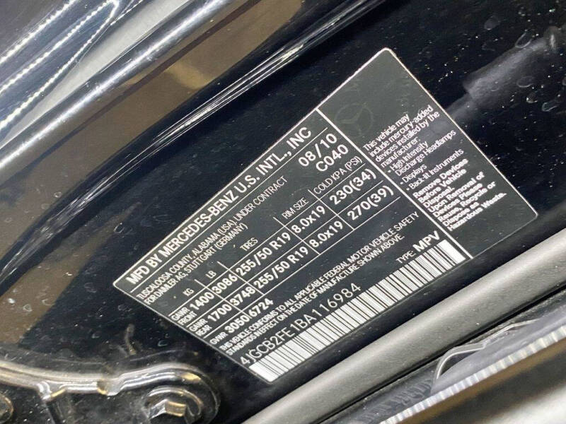 2011 Mercedes-Benz R-Class R 350 BlueTEC