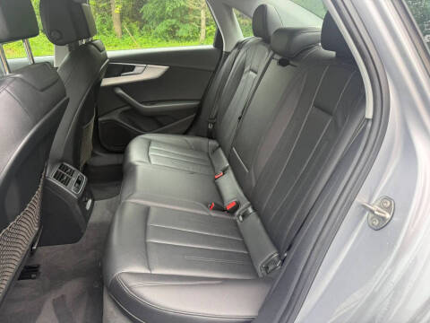 2017 Audi A4 2.0T quattro Premium