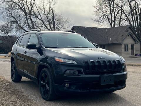 2015 Jeep Cherokee for sale at DIRECT AUTO SALES in Maple Grove MN