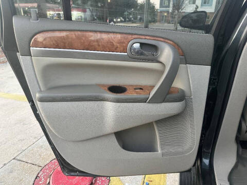 2011 Buick Enclave CXL-2