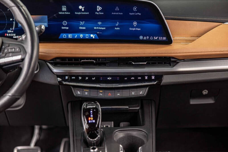 2024 Cadillac XT4 Sport