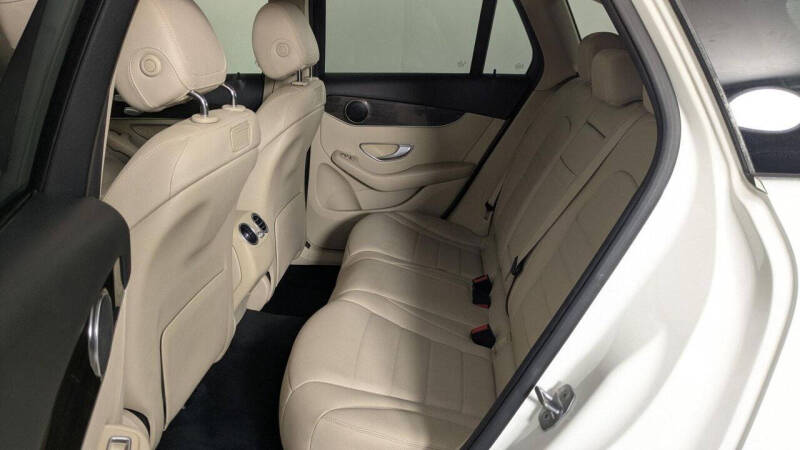 2019 Mercedes-Benz GLC GLC 300