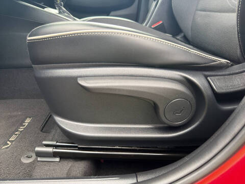 2022 Hyundai Venue Limited