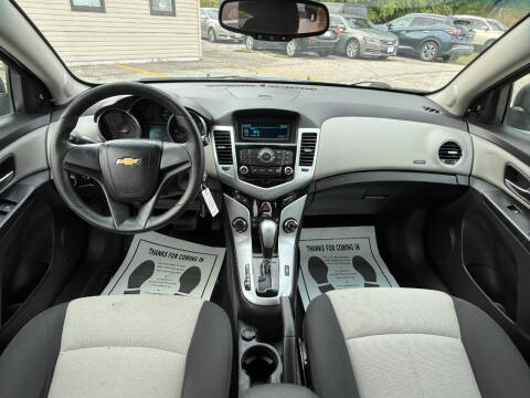 2011 Chevrolet Cruze LS