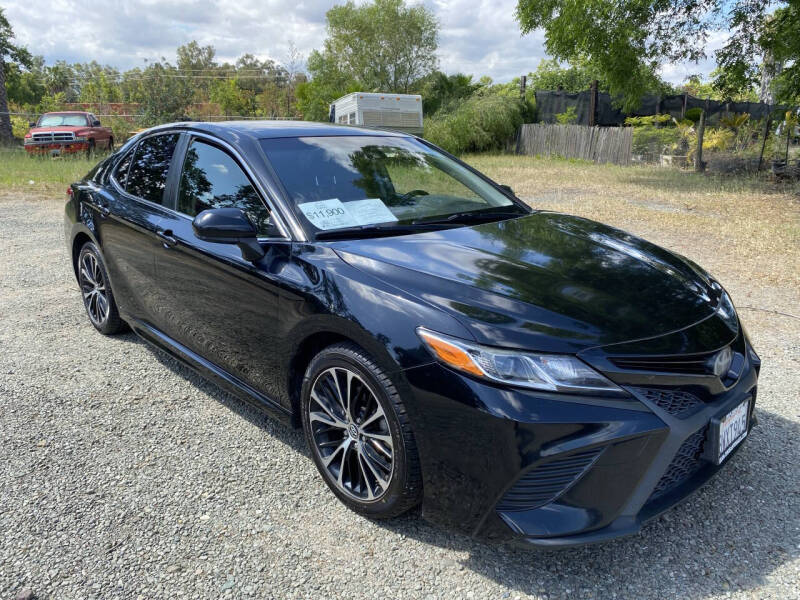 2018 Toyota Camry SE
