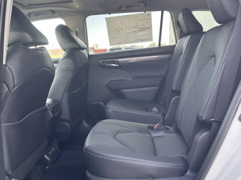 2026 Toyota Highlander Limited