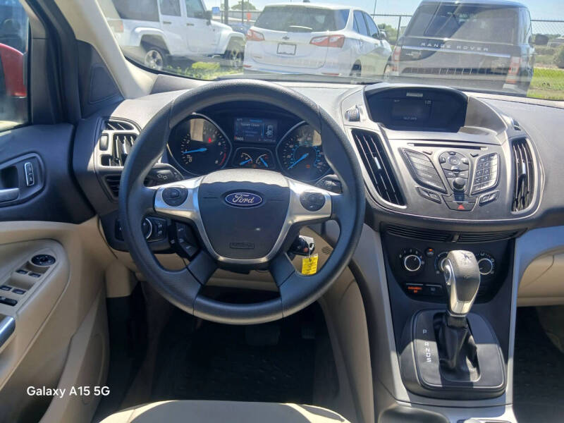 2015 Ford Escape SE