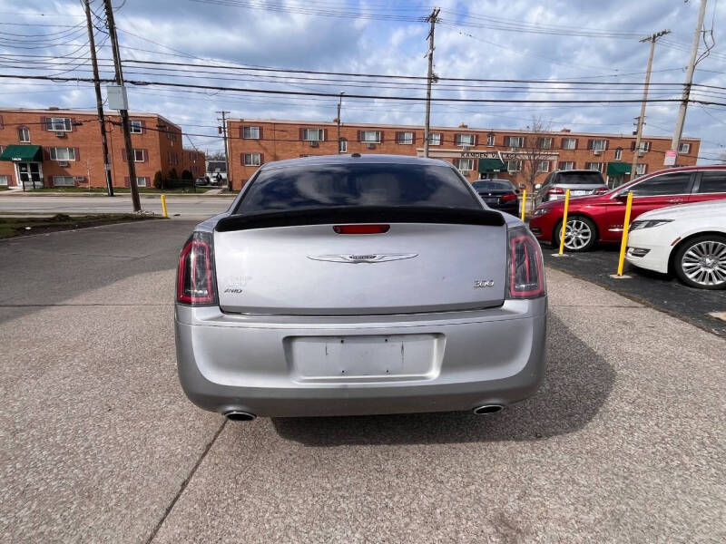 2013 Chrysler 300 S