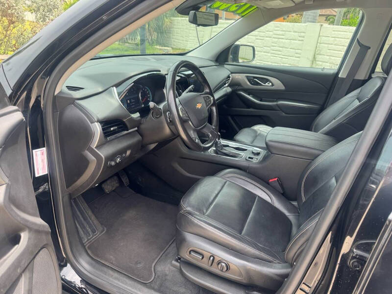 2021 Chevrolet Traverse LT Leather