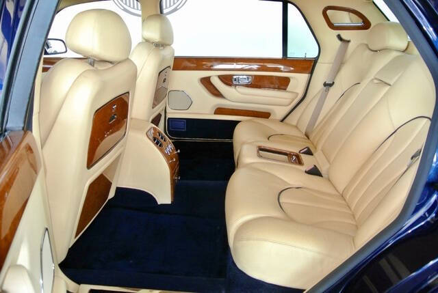2001 Rolls-Royce Park Ward