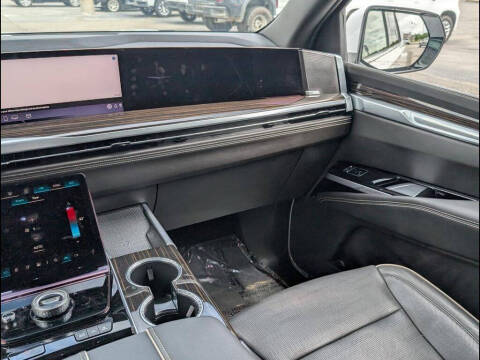 2025 Cadillac Escalade Premium Luxury