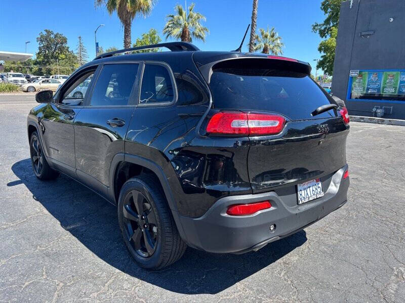 2018 Jeep Cherokee Latitude