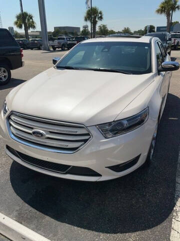2018 Ford Taurus