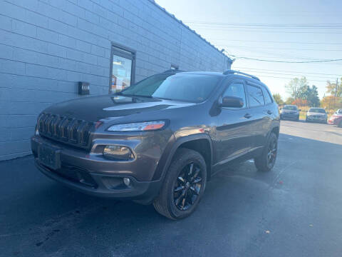 2014 Jeep Cherokee for sale at Senator Auto Sales in Wayne MI