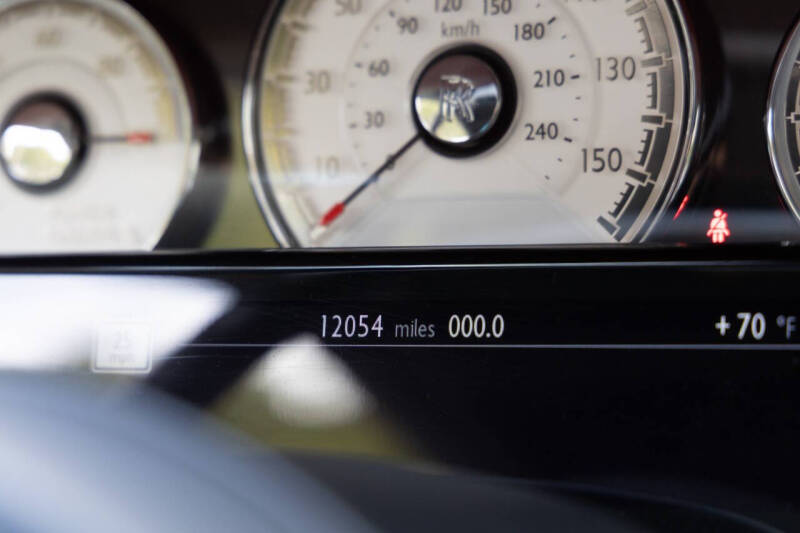 2019 Rolls-Royce Black Badge Dawn