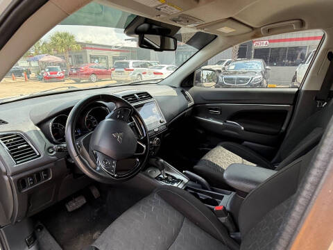 2020 Mitsubishi Outlander Sport SE