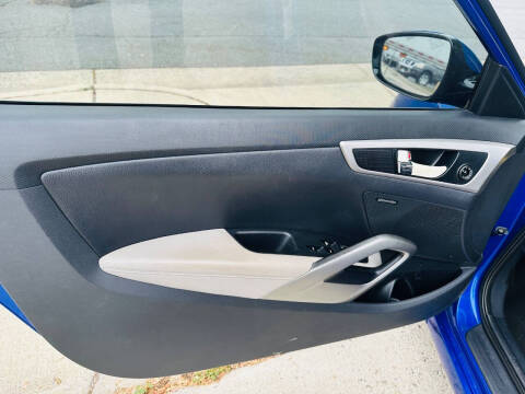 2012 Hyundai Veloster