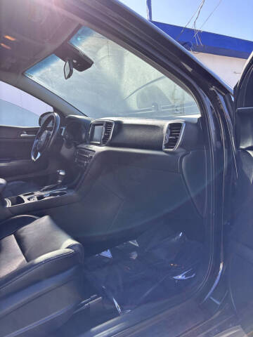 2017 Kia Sportage EX