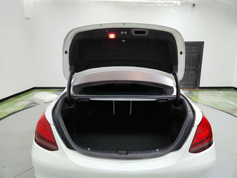 2019 Mercedes-Benz C-Class C 300