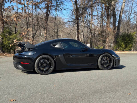 2025 Porsche 718 Cayman GT4 RS