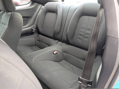 2022 Ford Mustang EcoBoost