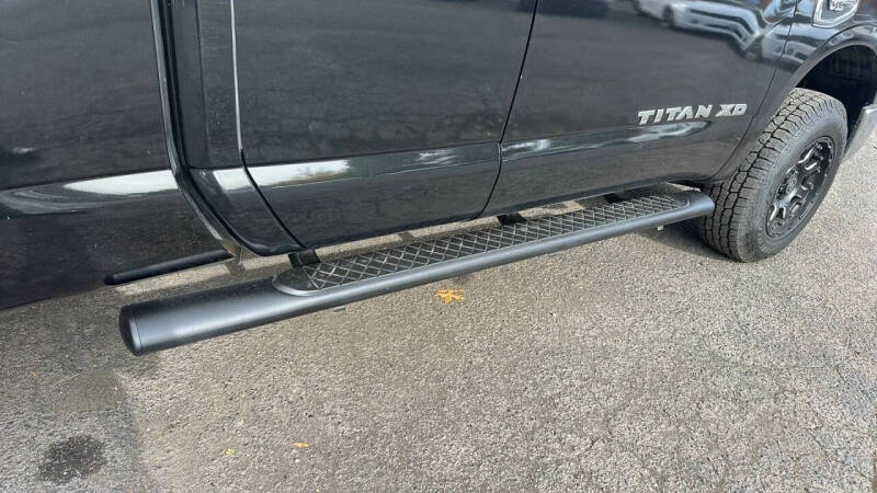 2017 Nissan Titan XD