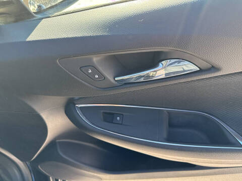 2019 Chevrolet Cruze LS