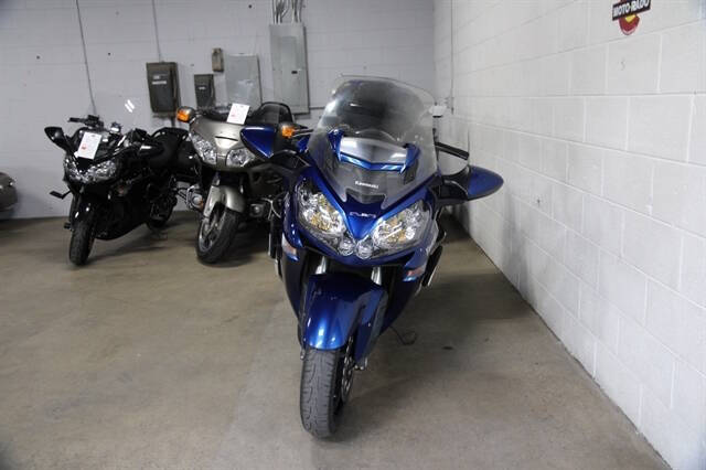 2017 Kawasaki CONCOURS 1