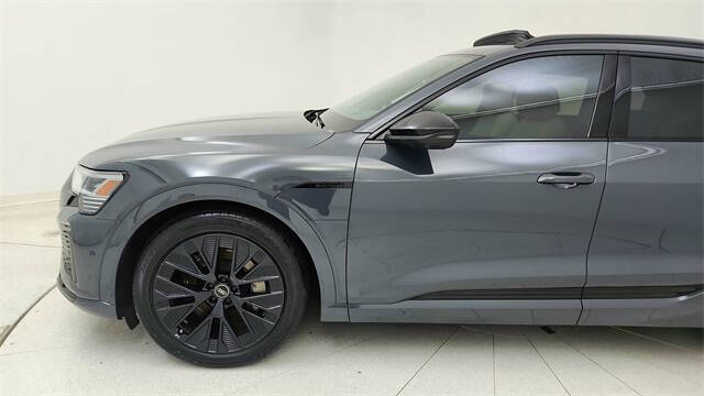 2024 Audi Q8 e-tron quattro Prestige