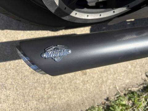2016 Harley-Davidson Iron 883