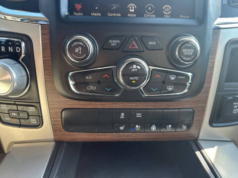2014 RAM 1500 Laramie