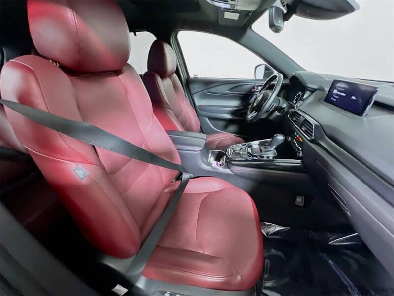 2023 Mazda CX-9 Carbon Edition